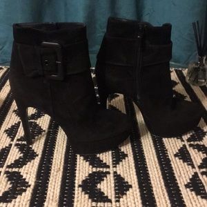 Via Spiga Demetra Black Suede Ankle Boots